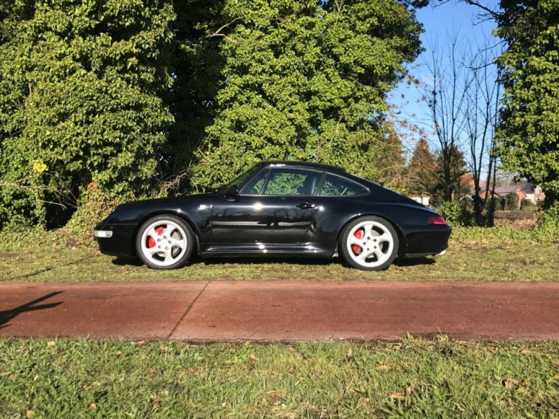 911 youngtimer - Porsche 993 Carrera 4S - Black - 1996 - 1 of 2