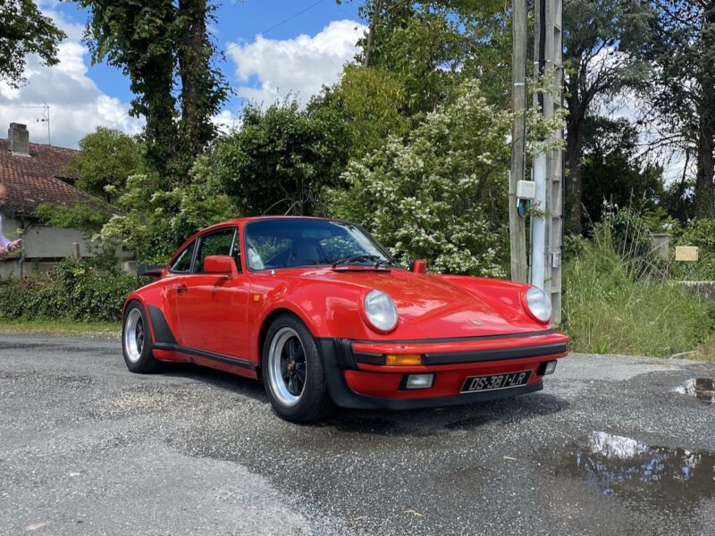 youngtimer.one - Porsche 930 5-speed - Guards Red - 1 of 6