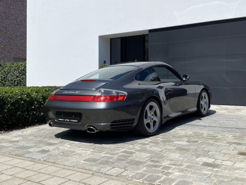 youngtimer.one - Porsche 996 Carrera 4S - L23F Slate Grey - 2 of 6