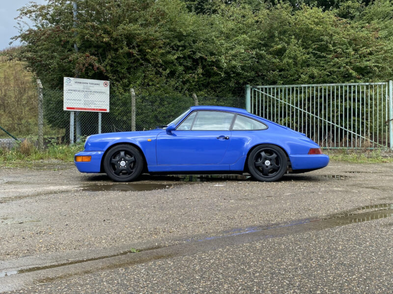 youngtimer.one _ Porsche 964 Carrera 4 _ MaritimeBlue _ 1991 _ 1 of 9